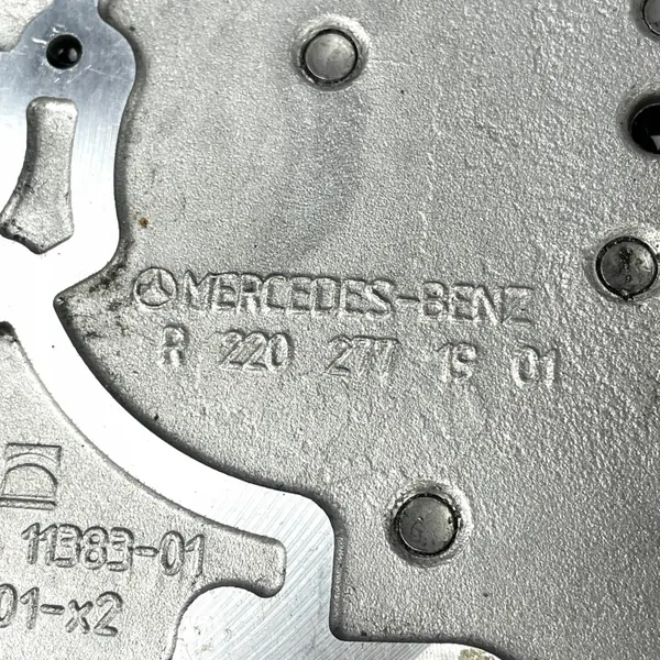 Mercedes Hydraulische Controller R2202771901 Gebruikt image 5