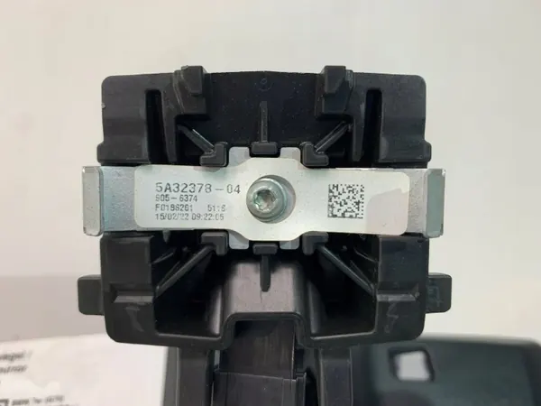 BMW 7 G70 Taustapeili OEM 5A32378 image 5