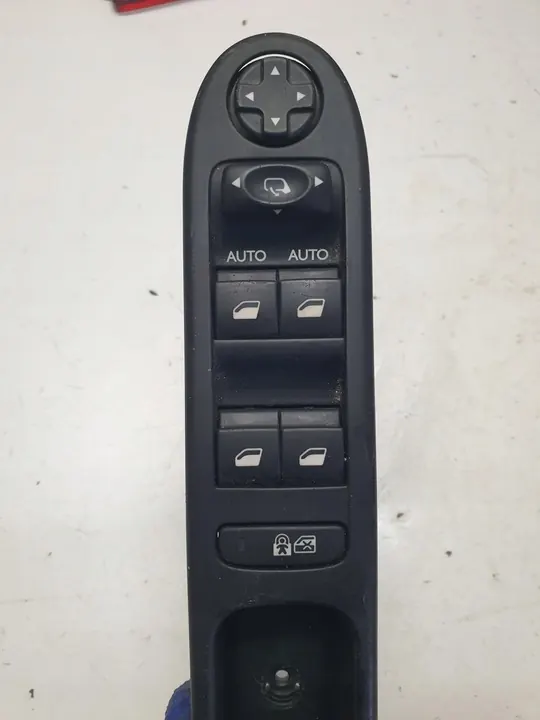 CITROEN C3 PICASSO Schakelpaneel 96636185XT image 2