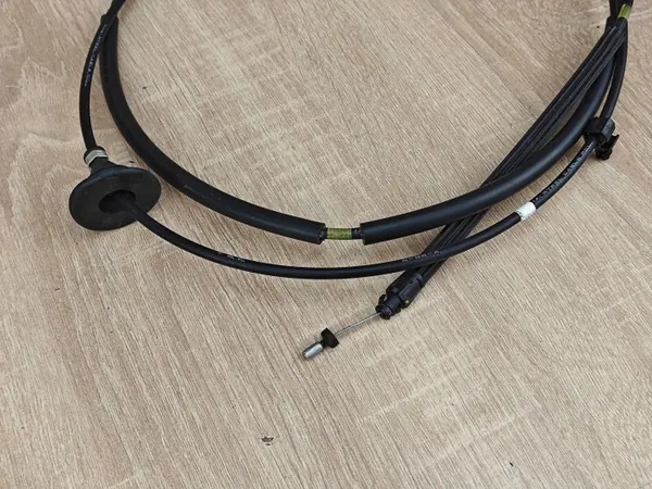 Konepellin avauskaapeli OEM N1WB16B626AB Amarok II image 3
