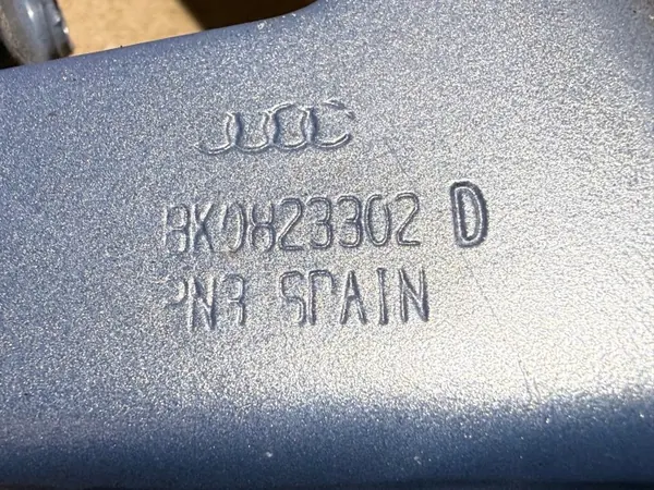 Charnières de capot Audi A4 B8 LX5X OEM 8K0823301D/8K0823302D image 4