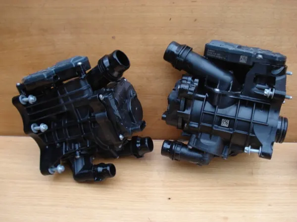 Boîtier de thermostat BMW G20 G30 G01 2.0 i image 1