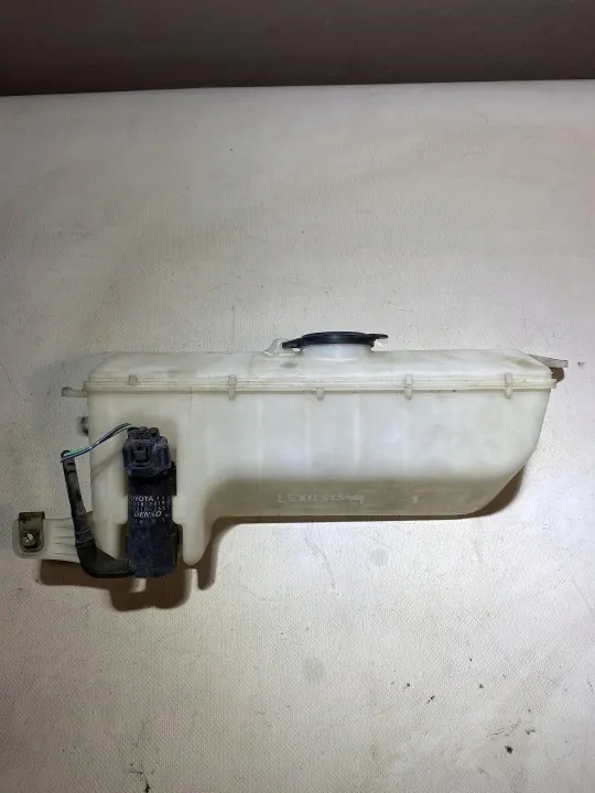 Spolarbehållare Lexus LS 4 OEM 060351-8190 (2006-2009) image 2