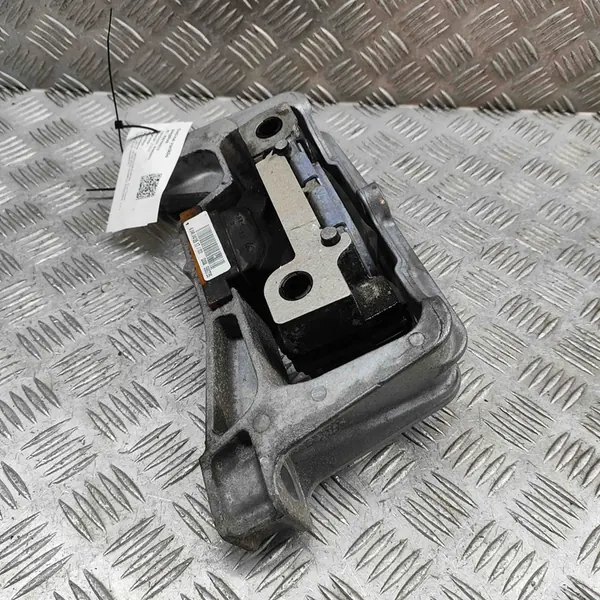 Soporte de motor MERCEDES-BENZ B (W246, W242) A2462402617 image 4