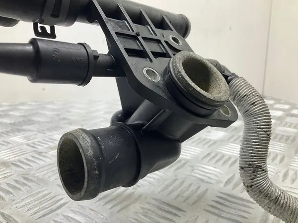 Termostaatin Koteloletku Audi TT 2.0 TFSI image 10