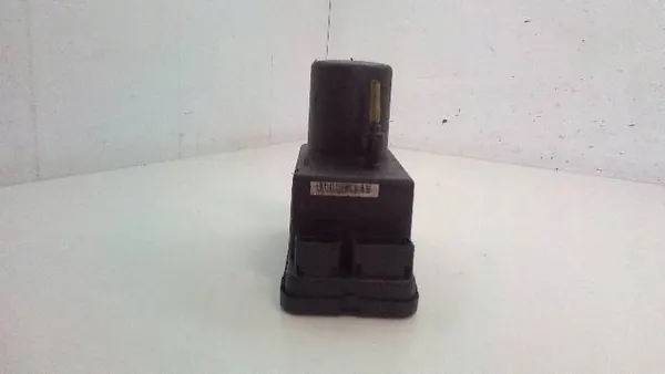 Pompe de verrouillage central Mercedes OEM 0132006349 image 4