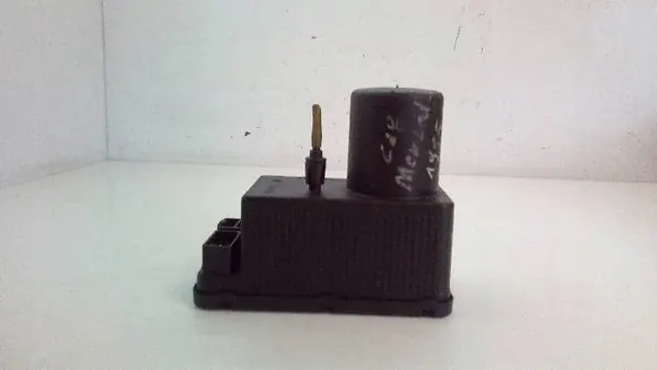 Pompe de verrouillage central Mercedes OEM 0132006349 image 7