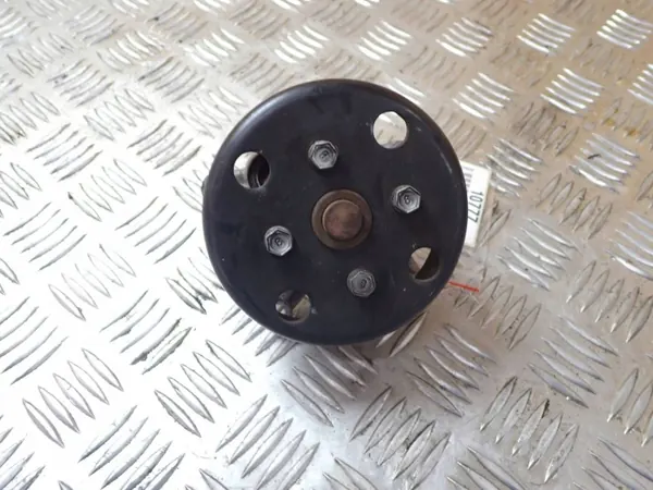 Bomba de agua OEM BTU2785 para KIA Sportage image 2