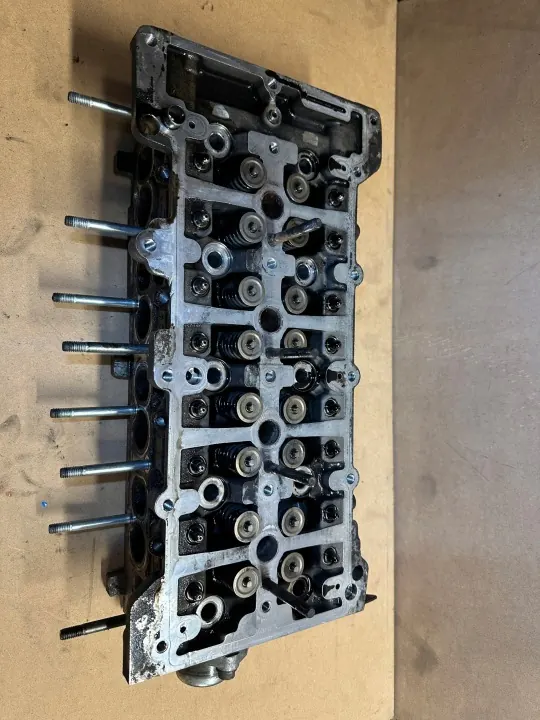 Opel Cylinderhuvud 55571949 A20DTH 2.0 CDTI image 2