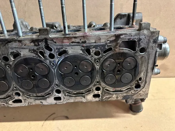Opel Cylinderhuvud 55571949 A20DTH 2.0 CDTI image 6