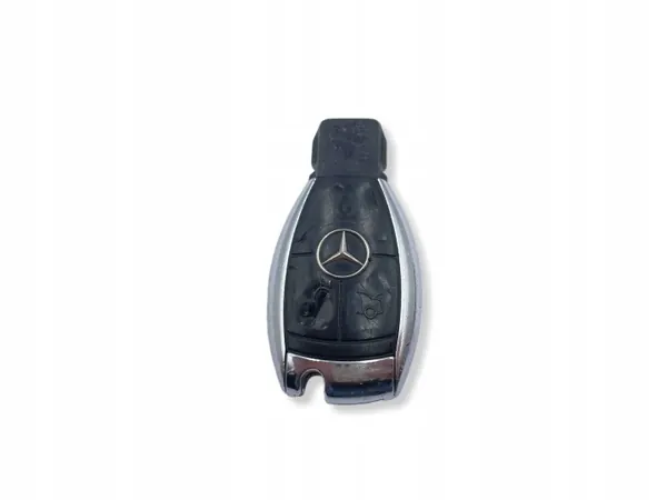 Llave Mercedes OEM UHP2256 - 3 Botones Plata Usada image 2