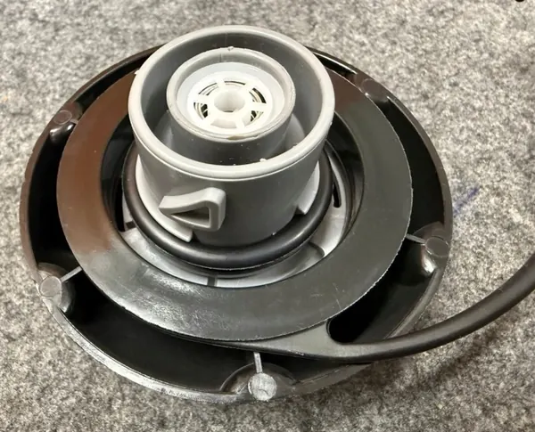 Brandstoftankdop OEM ATRCHGMCJK1UZ3V voor HUMMER H2 2003-09 image 8