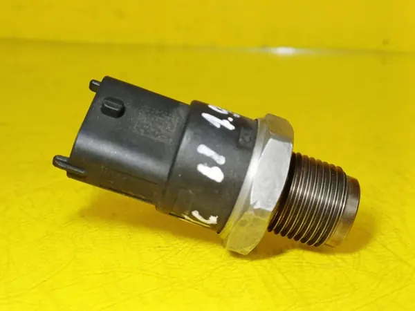 Capteur de Pression Carburant OEM DRC101132 Renault Scenic II image 3
