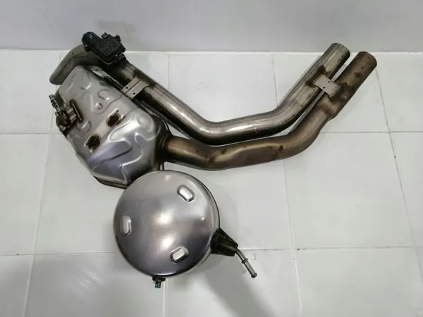 Audi Q5 SQ5 Actieve Uitlaatdemper OEM 80A253611P image 2