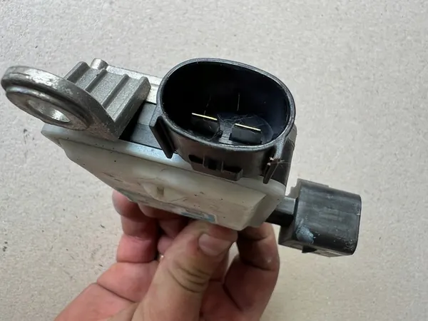 KIA PROCEED 18- 1.0 T-GDI Fläktstyrningsmodul 25385-F3000 image 4