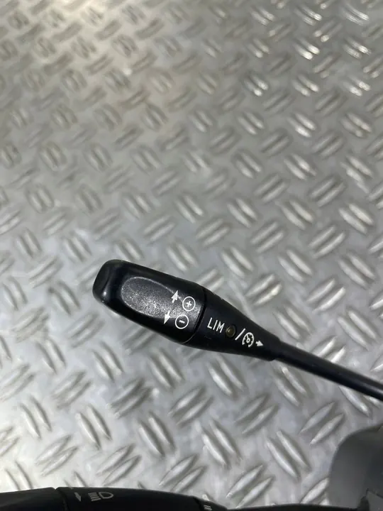 C-Klasse W203 03- Combinatieschakelaar A2035450310 image 2