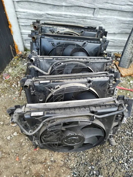 Oberer Schiebetürschiene Chrysler Grand Voyager OEM 68060498ABA image 10
