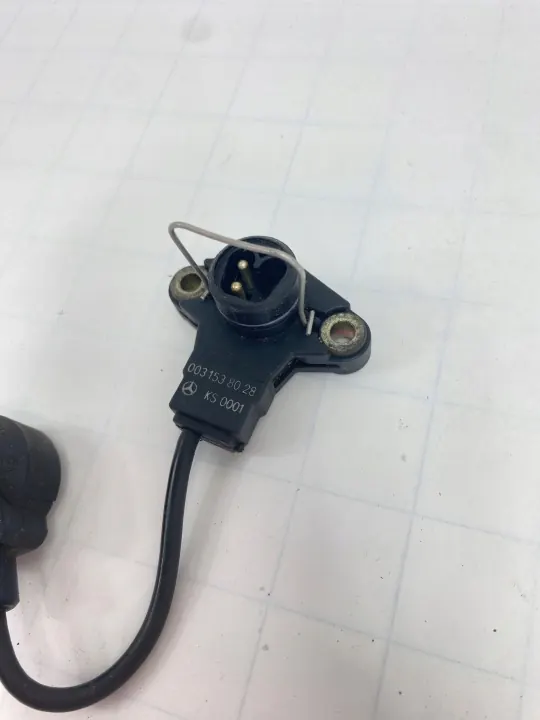 Ontstekingssensor OEM 0031538028 Mercedes W124 M111 image 3