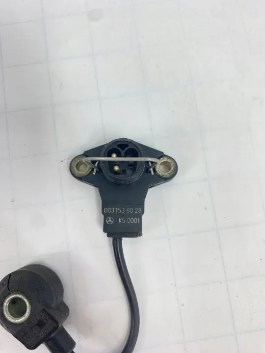 Ontstekingssensor OEM 0031538028 Mercedes W124 M111 image 6