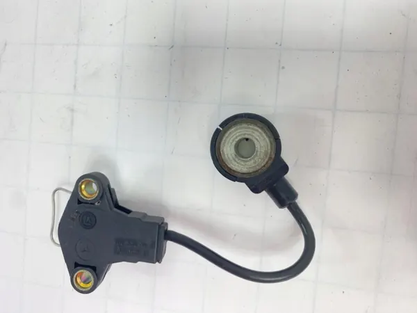 Ontstekingssensor OEM 0031538028 Mercedes W124 M111 image 9