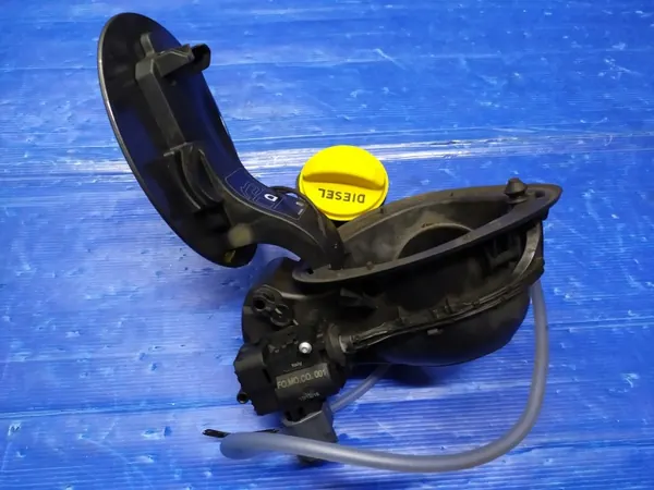 Trappe à carburant OEM LR058474 Land Rover Discovery Sport image 3