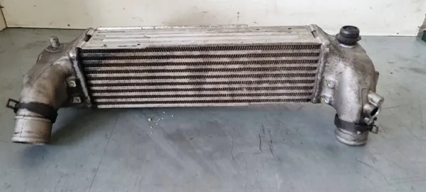 KIA SORENTO 06-10 2.5CRDI Intercooler image 4