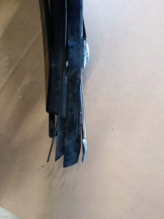 Grelha R-Line VW Passat B8 OEM 3G0853651 image 5