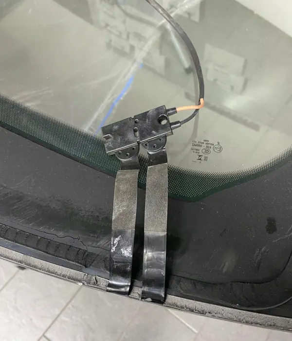 Audi Q8 Frontscheibe OEM 4M8845099AE Gebraucht image 7