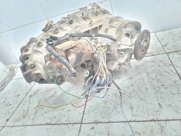 SsangYong Kyron Verteilergetriebe OEM 120569 Gebraucht image 4