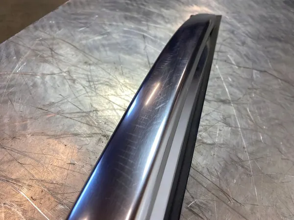 2025 Genesis GV70 Barras de teto FOB52923 image 5