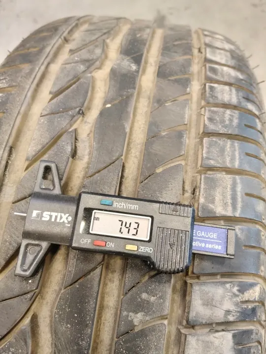 Bridgestone Turanza ER300 205/55R16 Kesärengas image 3