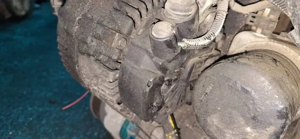 Peugeot 206 Alternator 2002 2.0L 9645907580 image 3