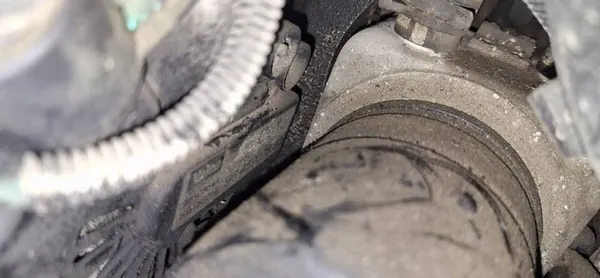 Peugeot 206 Alternator 2002 2.0L 9645907580 image 4