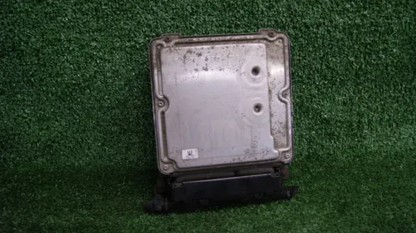 Computador Motor OEM 03L907309 para Volkswagen Passat B6 image 6