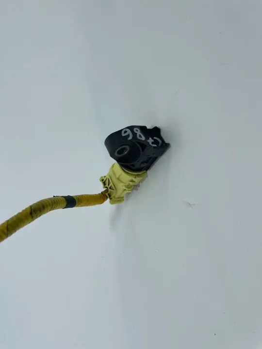 Conector sensor de impacto OEM 95920-M6000 Kia image 4