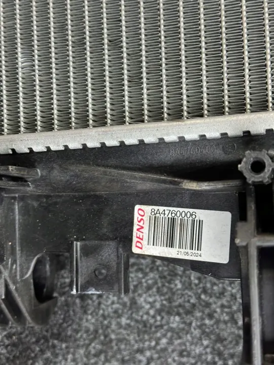 Begagnad Iveco OE kylare OEM 8A4760400 för Daily VI image 8
