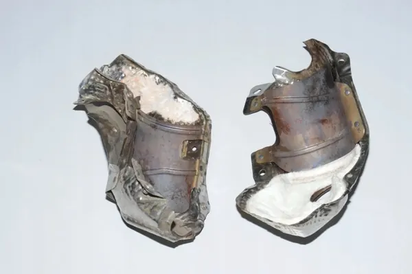 Isolamento térmico BMW I3 OEM 11627623114 image 3