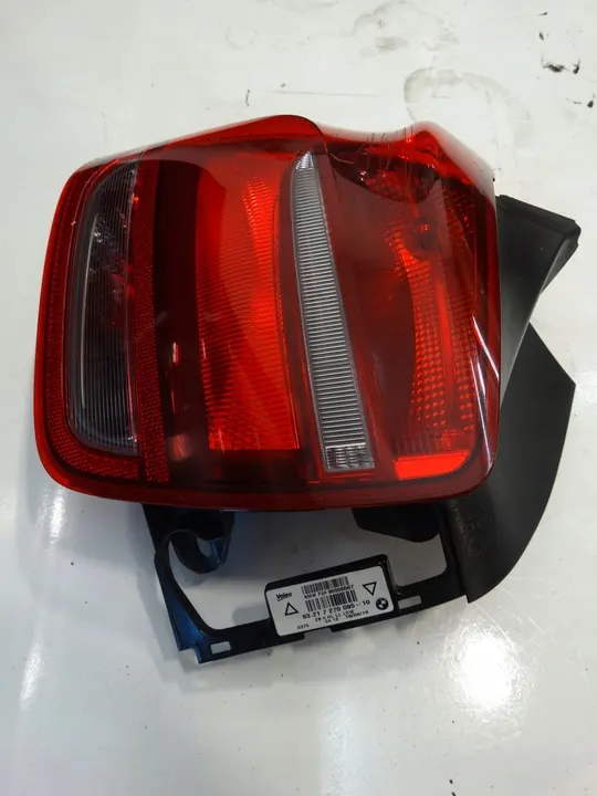 Conjunto de Luz Trasera Izquierda BMW F20 6321 7270 095 image 4