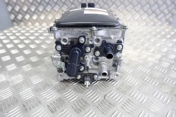 Inversor Toyota OE OEM G920047242 para C-HR Híbrido image 4