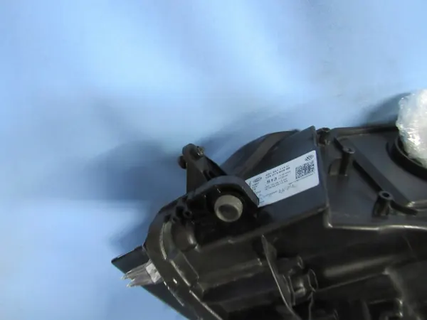 Farol Direito VW Golf VII 5G1 R-Line Full LED image 9