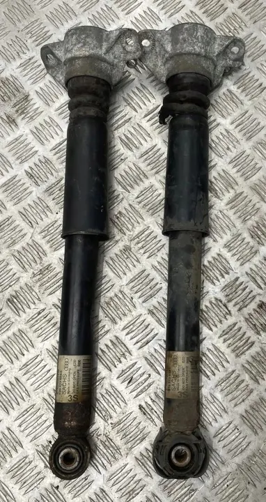 OEM 8T0513035L Taka-iskunvaimentimet Audi A5 8T:lle image 2