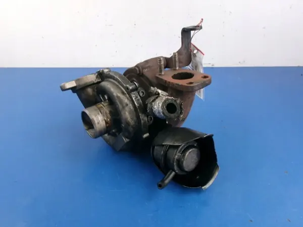 Turboaggregat Peugeot 3008 1.6 0375J8 image 4