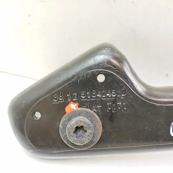 Opel Combo D Övre Skjutdörrsbeslag 51842452D image 4