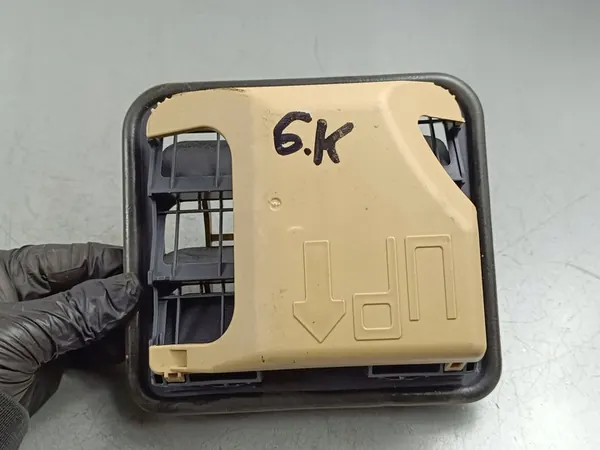 Grille de ventilation Genesis GV70 2025 OEM FOB53407 image 3