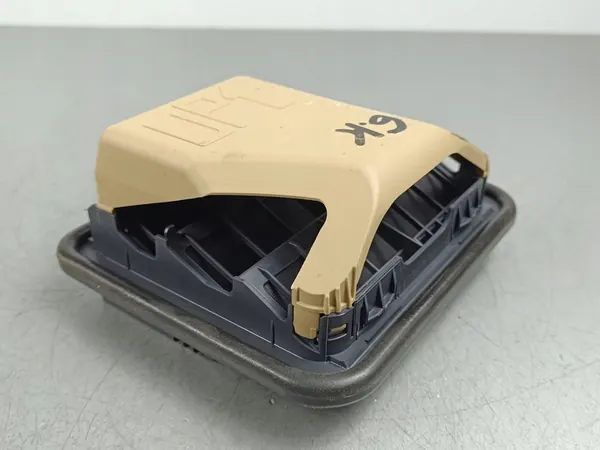 Grille de ventilation Genesis GV70 2025 OEM FOB53407 image 4