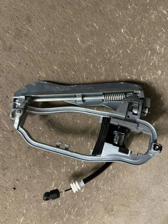 BMW X5 E53 sisäovenkahva OEM 51218243615 image 2