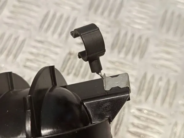OEM 8655869 Colector de Admisión para BMW 2/3/5/X3 image 10