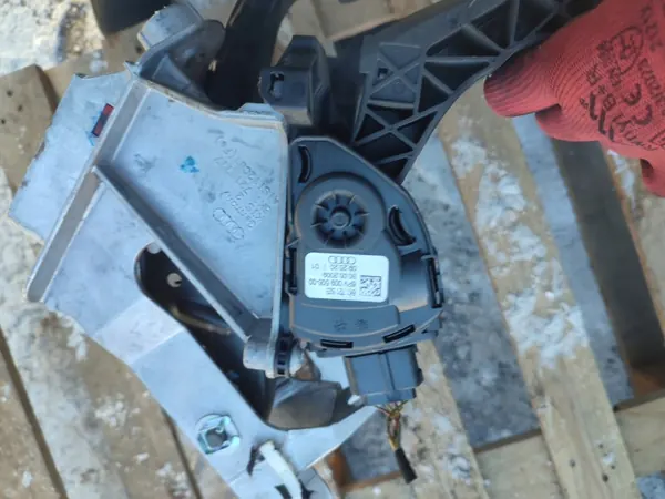 Potentiomètre de pédale d'accélérateur Audi A4 B8 OEM 8K1721523 image 8