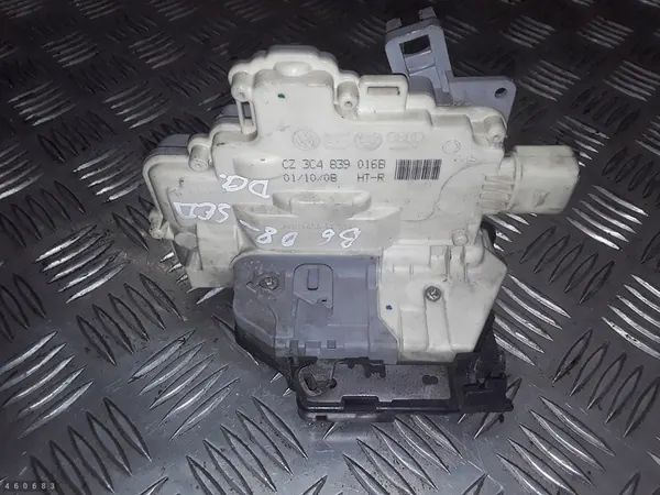 2008 VW Passat Schloss 3c4839016b image 4