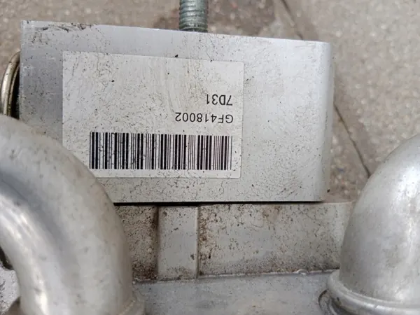 Lämmönvaihdin OEM 68239139AC Chrysler Pacifica Hybrid image 3